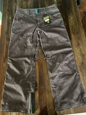 Aperture Harvey DNM 10K Snowboard Pants in a grey denim-